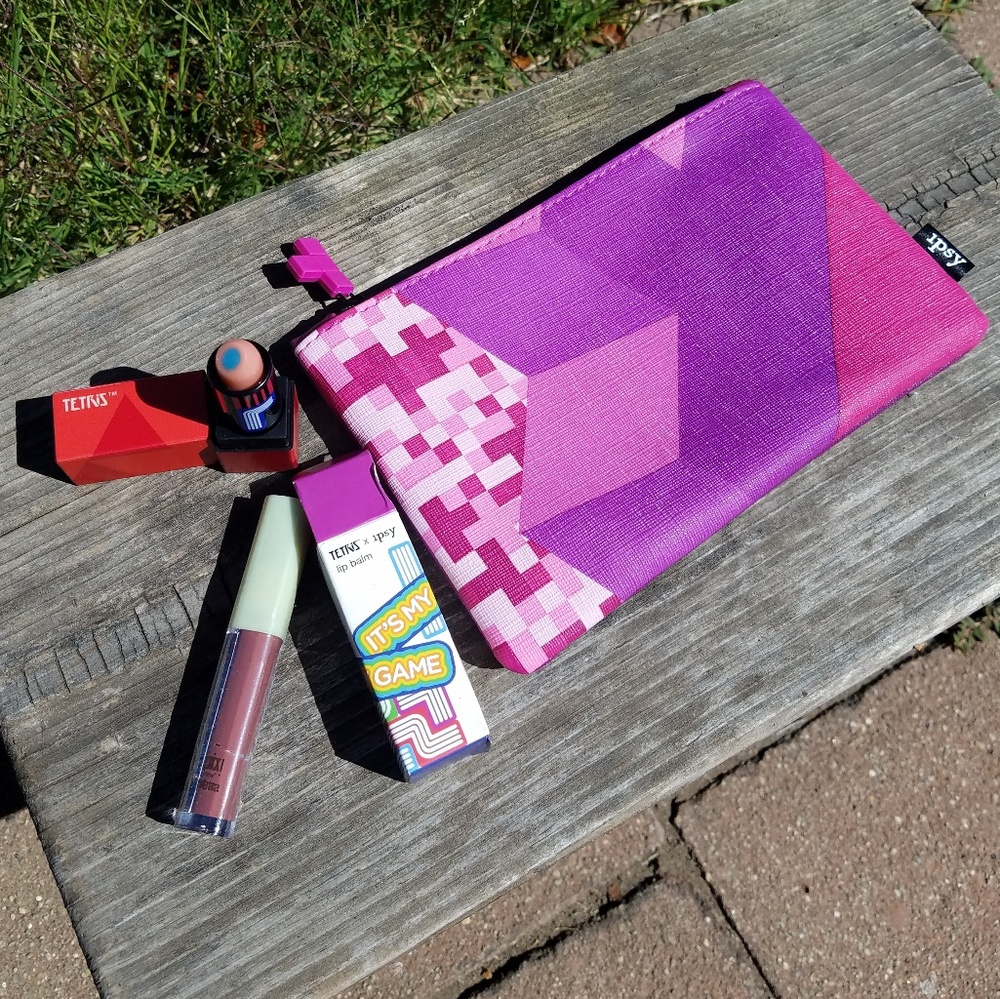 🚫SOLD🚫TETRIS x Ipsy Makeup Bag - Picture 2 of 7